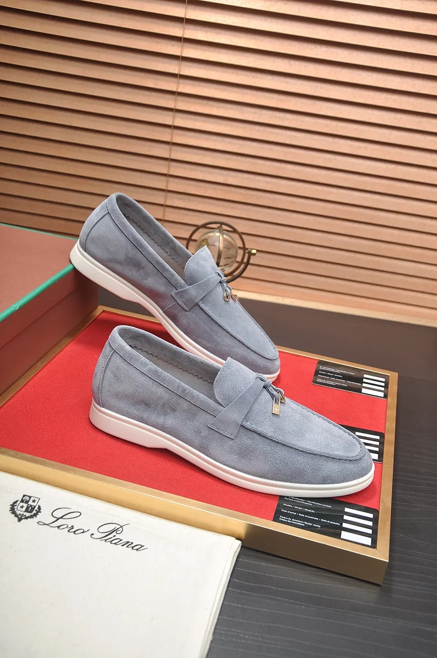 Men's shoes 💰400💶[𝐥𝐨𝐫𝐨 𝐏𝐢𝐚𝐧𝐚] [Couple model] High-end quality, affordable price, LP classic loafers, Italian treasure brand, the only brand that can match Hermès! Only after wearing it do we know that we can’t live up to our feet. Women’s code: 35-40 (customized sizes 34, 41, 42 are non-returnable) Men’s code: 38-44 (customized 45, 46, 47, 48 are non-refundable) Fabric: Customized imported cashmere Lining: Customized imported fetal cowhide Foot: Imported benzene-dyed calfskin Outsole: Exclusive original glass rubber outsole